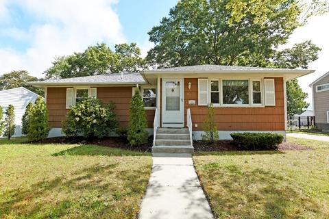 277 Austin St, Fall River, MA 02723 photo 1