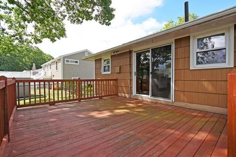 277 Austin St, Fall River, MA 02723 photo 5