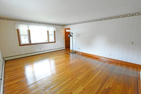 277 Austin St, Fall River, MA 02723 photo 18