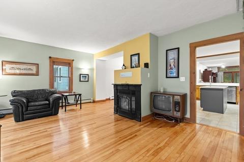 51 Thompson St, Maynard, MA 01754 photo 5