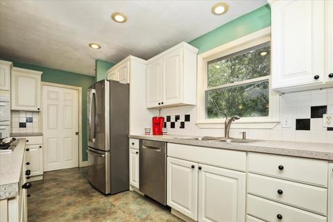 67 Pinecrest Ave, Mashpee, MA 02649 photo 12