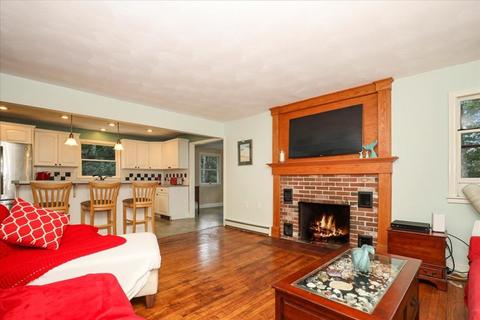 67 Pinecrest Ave, Mashpee, MA 02649 photo 7