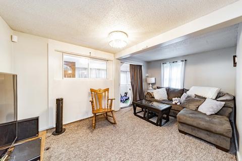 14 Pelham St, Springfield, MA 01109 photo 6