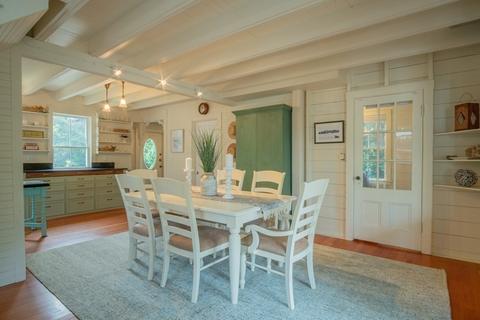 26 Thurston Point Rd, Gloucester, MA 01930 photo 9