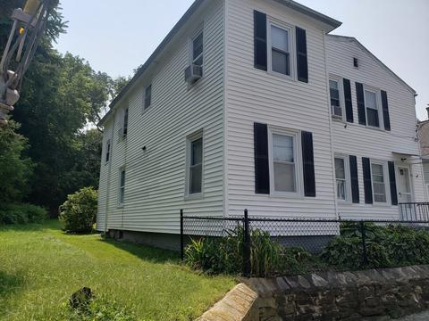 14 Goddard St, Webster, MA 01570 photo 3