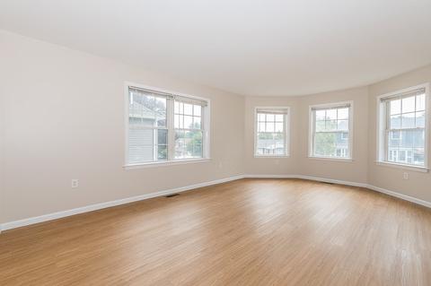 85 Kenberma Rd, Worcester, MA 01604 photo 4