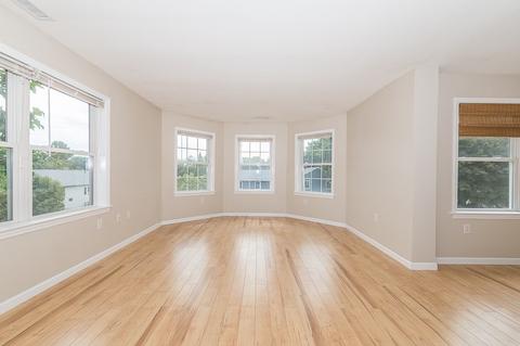 85 Kenberma Rd, Worcester, MA 01604 photo 14