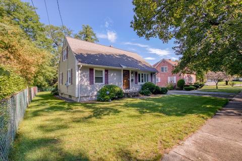 64 Plumtree Rd, Springfield, MA 01118 photo 1