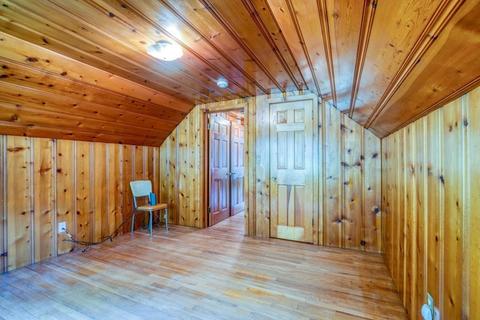 64 Plumtree Rd, Springfield, MA 01118 photo 10