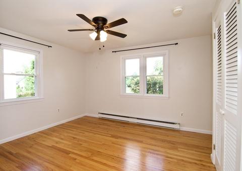 75 Rosella St, Springfield, MA 01118 photo 15