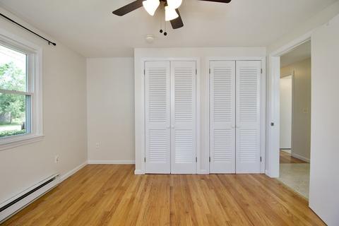 75 Rosella St, Springfield, MA 01118 photo 17