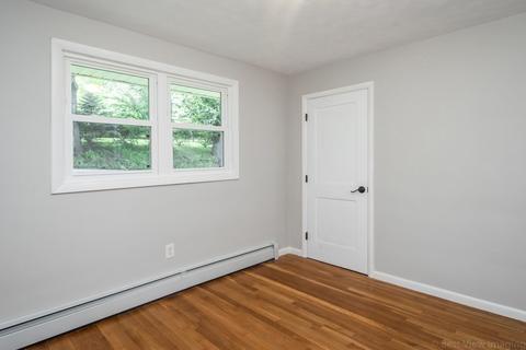 65 Flagg St, Worcester, MA 01602 photo 25