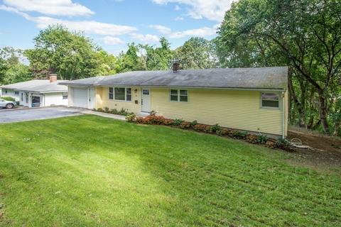 65 Flagg St, Worcester, MA 01602 photo 3
