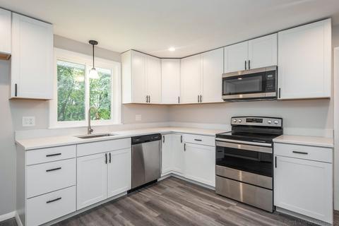 65 Flagg St, Worcester, MA 01602 photo 10