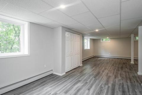 65 Flagg St, Worcester, MA 01602 photo 27