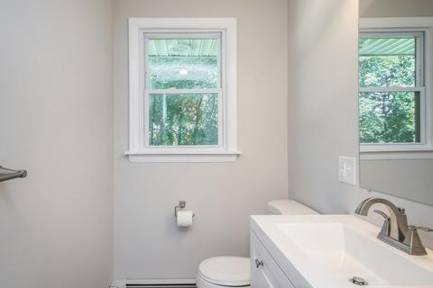 65 Flagg St, Worcester, MA 01602 photo 24