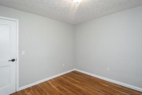 65 Flagg St, Worcester, MA 01602 photo 26