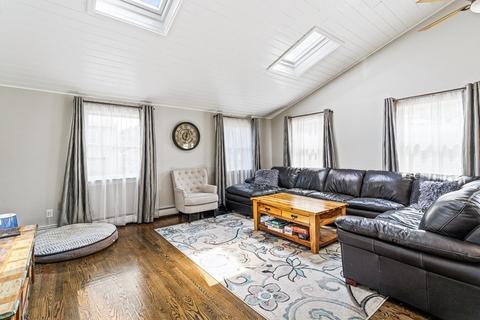7 Donegal Cir, Danvers, MA 01923 photo 10
