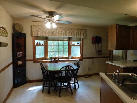 219 Bowles Park, Springfield, MA 01104 photo 11