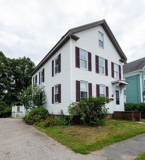 13 Prospect St, Georgetown, MA 01833 photo 3