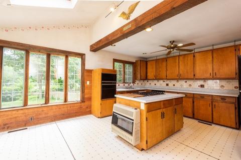 13 Prospect St, Georgetown, MA 01833 photo 11