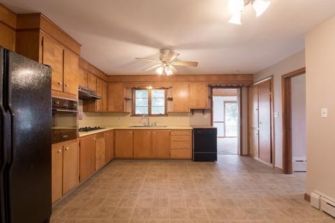 317 Dwelly St, Fall River, MA 02724 photo 8