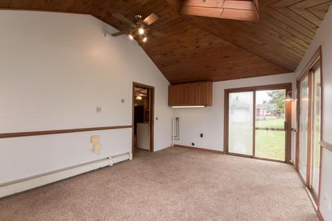 317 Dwelly St, Fall River, MA 02724 photo 16