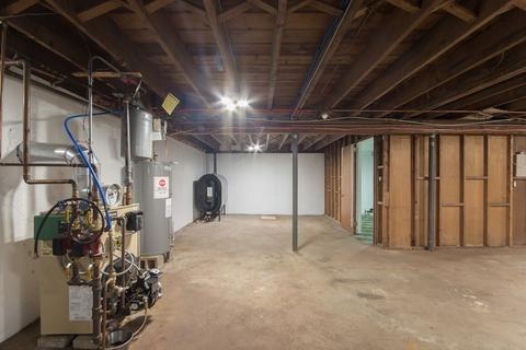 317 Dwelly St, Fall River, MA 02724 photo 33