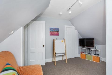 30 Avon St, Reading, MA 01867 photo 24