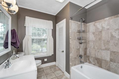 30 Avon St, Reading, MA 01867 photo 20