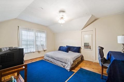 641 Bay St, Springfield, MA 01109 photo 9