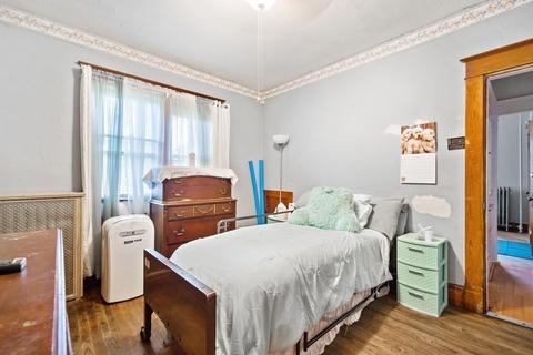 641 Bay St, Springfield, MA 01109 photo 12