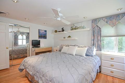 787 Greendale Ave, Needham, MA 02492 photo 17