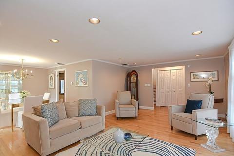 787 Greendale Ave, Needham, MA 02492 photo 5