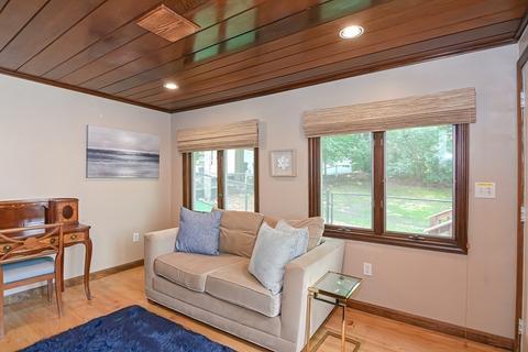 787 Greendale Ave, Needham, MA 02492 photo 13
