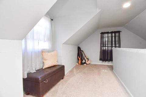 198 Russell St, Springfield, MA 01104 photo 22