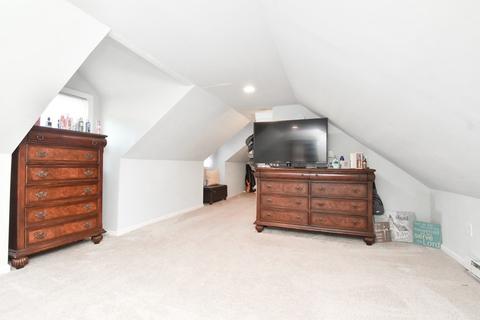 198 Russell St, Springfield, MA 01104 photo 21
