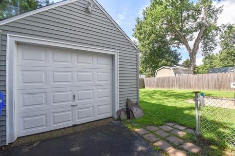 198 Russell St, Springfield, MA 01104 photo 37