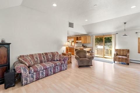 23 Puddingstone Ln, Mendon, MA 01756 photo 35