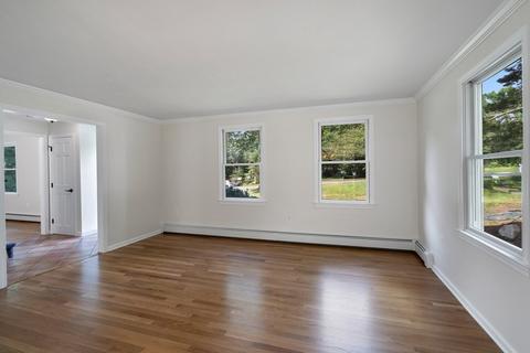 23 Puddingstone Ln, Mendon, MA 01756 photo 7