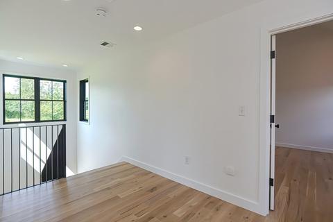111 Christian Hl, Upton, MA 01568 photo 25