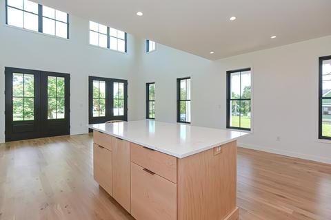 111 Christian Hl, Upton, MA 01568 photo 6