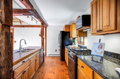 567 Forest St, Dunstable, MA 01827 photo 15