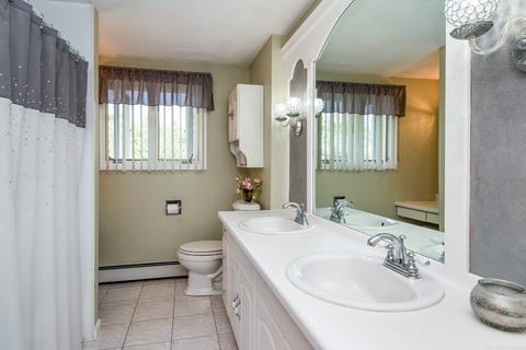 53 Dodge Hill Rd, Sutton, MA 01590 photo 16