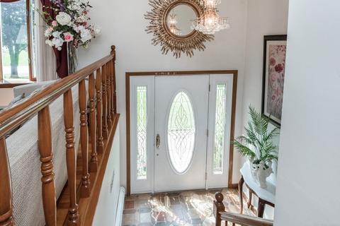 53 Dodge Hill Rd, Sutton, MA 01590 photo 4