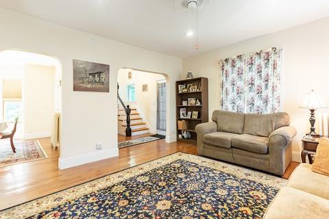 8 Summer Hill Rd, Maynard, MA 01754 photo 9