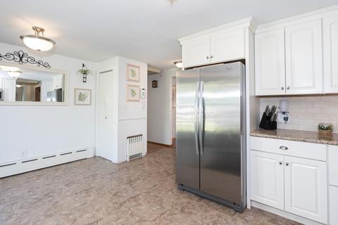 42 Kulig St, Springfield, MA 01104 photo 17