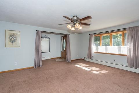42 Kulig St, Springfield, MA 01104 photo 8