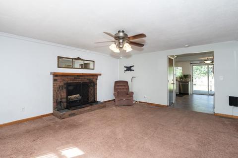 42 Kulig St, Springfield, MA 01104 photo 10
