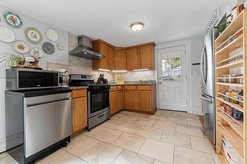 20 Burnham St, Gloucester, MA 01930 photo 10